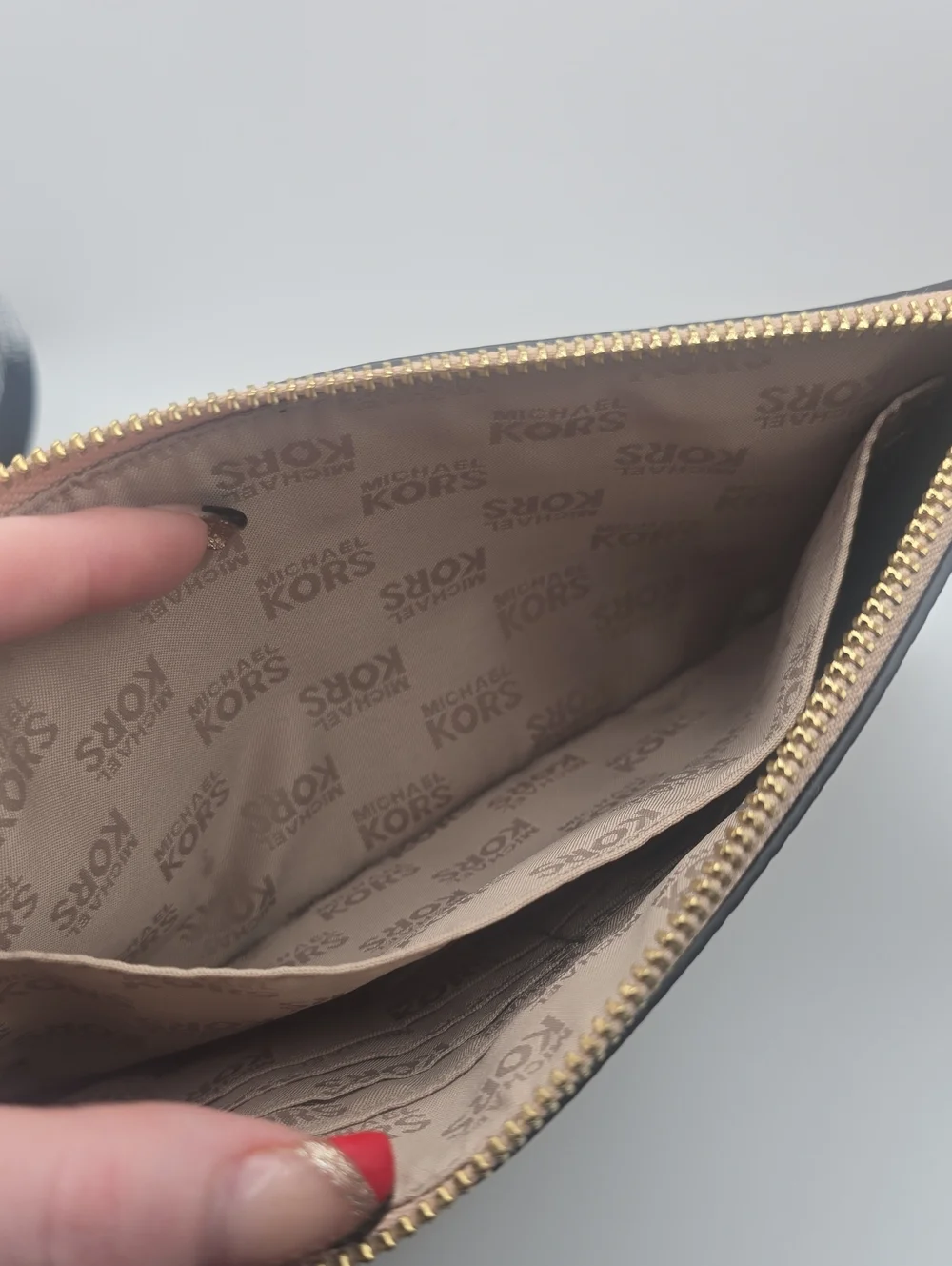 Michael Kors Nude Beige W/ Gold Hardware & MK Clutch/Wristlet (NWOT)✨️